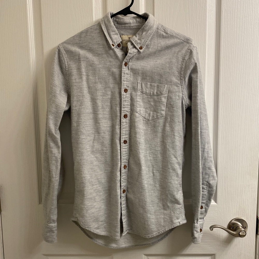 American Eagle button down